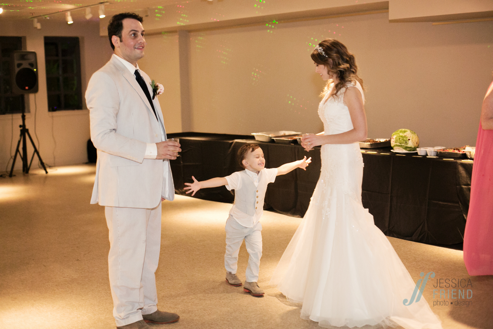 Maitland-art-center-wedding-kasper-jessica-friend-photo-design-8604
