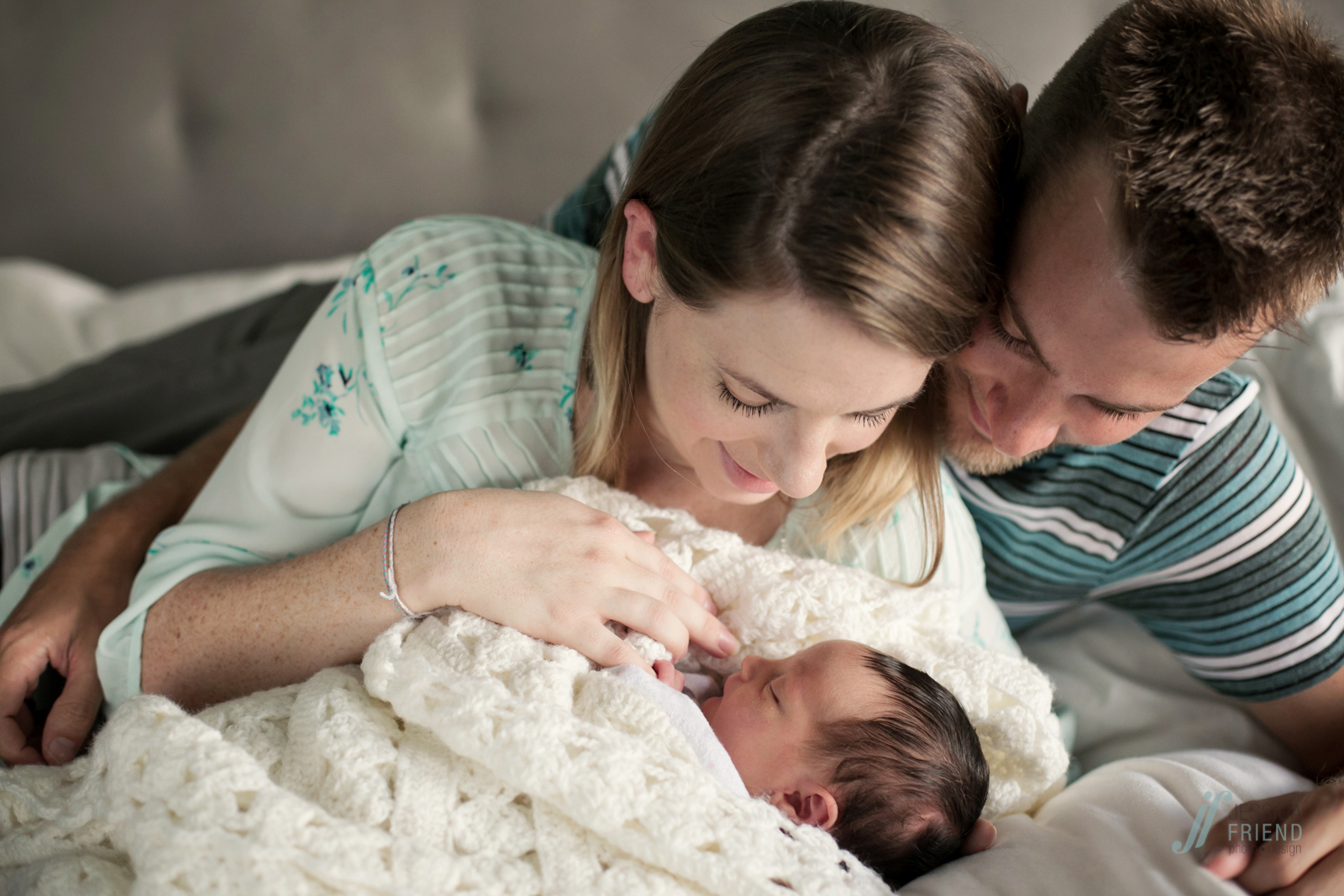 newborn photography by Jessica Friend Photo Design
