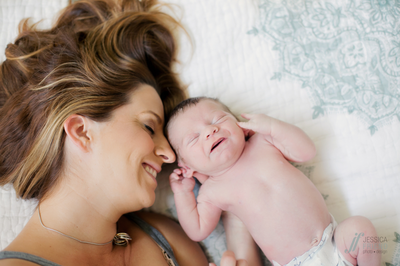 newborn photography by Jessica Friend Photo Design