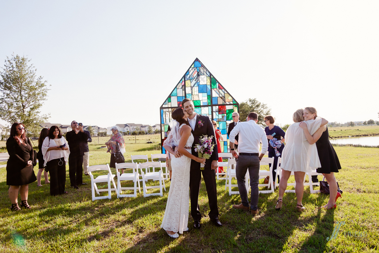 Intimate wedding at Canvas Lake Nona Orlando www.jessicafriendphotodesign.com