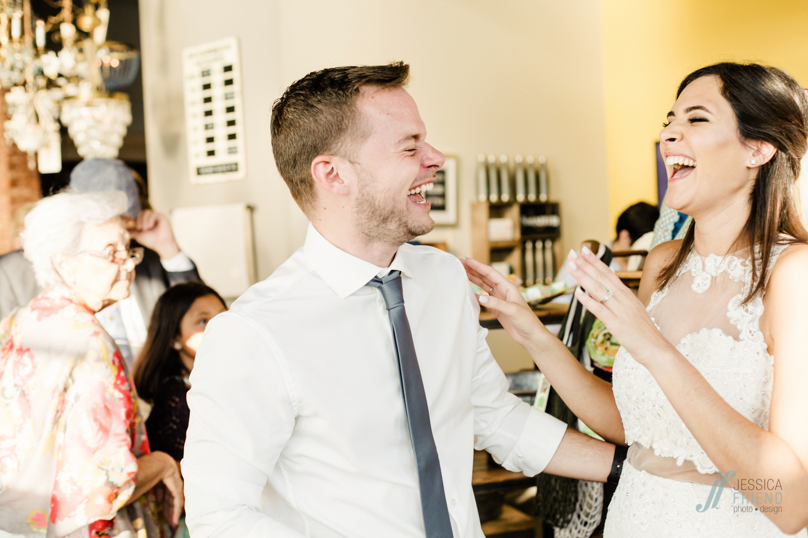 Intimate wedding at Canvas Lake Nona Orlando www.jessicafriendphotodesign.com