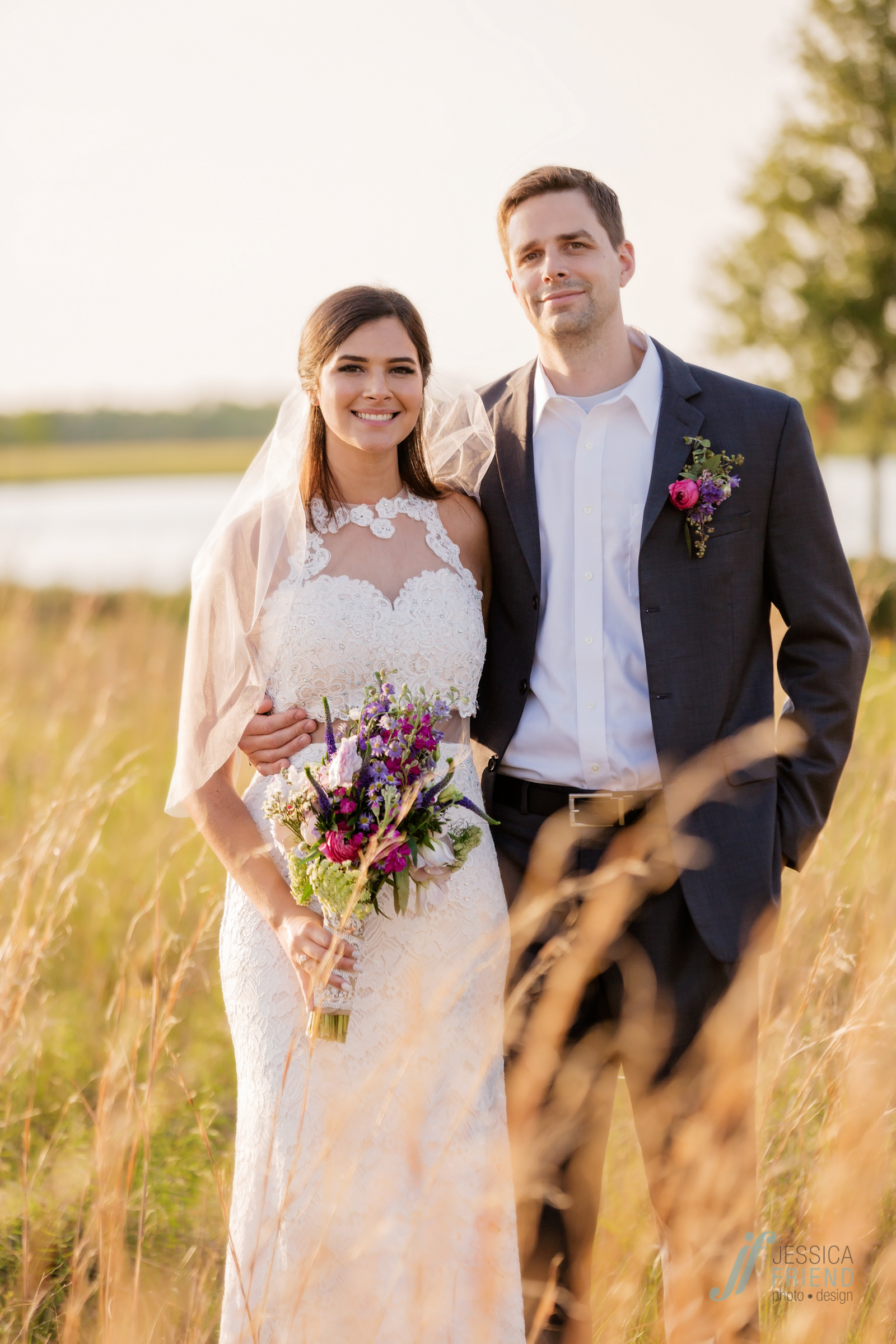 Intimate wedding at Canvas Lake Nona Orlando www.jessicafriendphotodesign.com