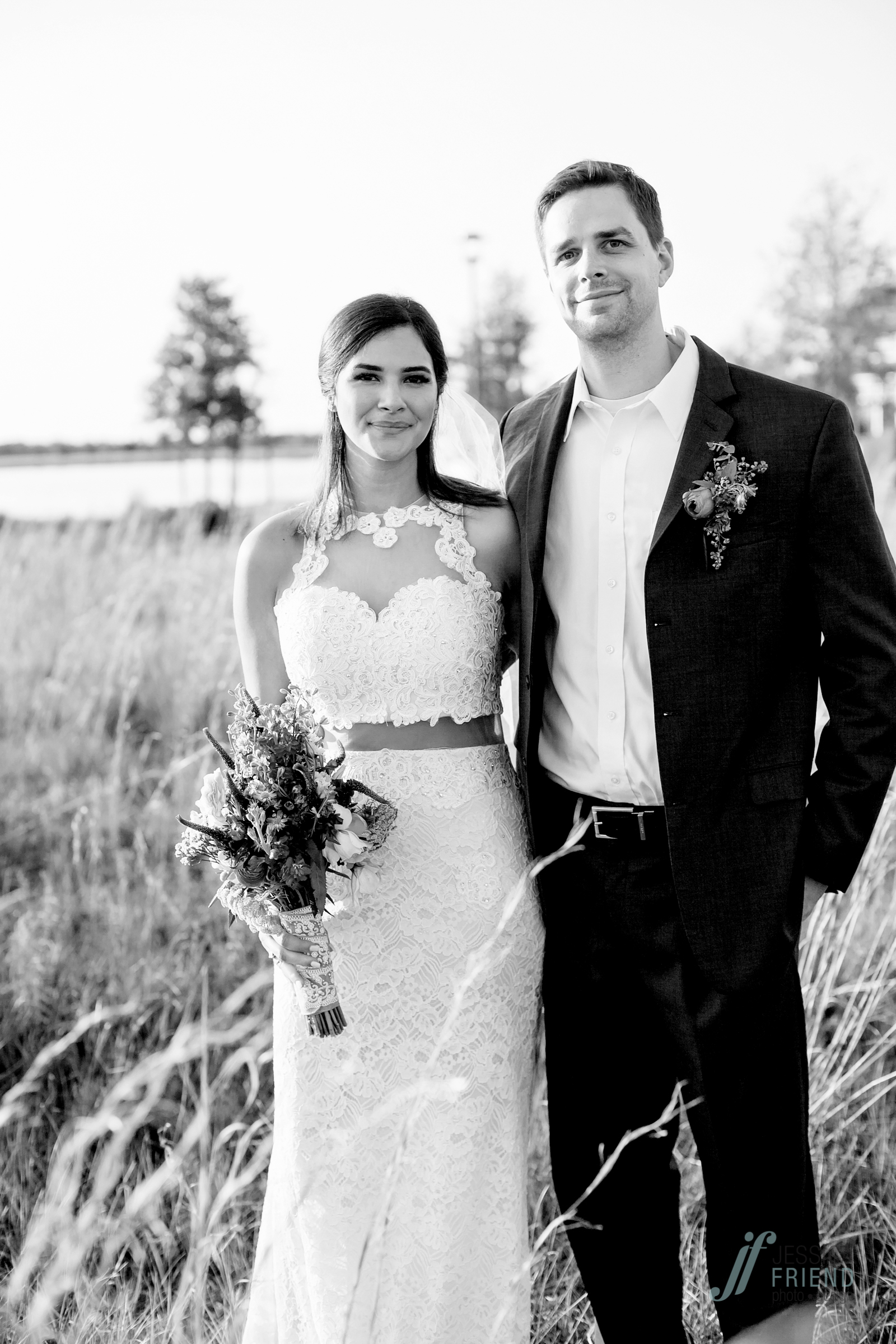 Intimate wedding at Canvas Lake Nona Orlando www.jessicafriendphotodesign.com
