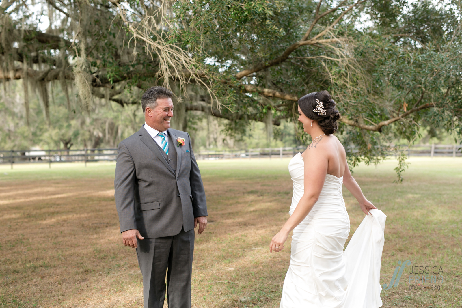 photos by www.jessicafriendphotodesign.com
