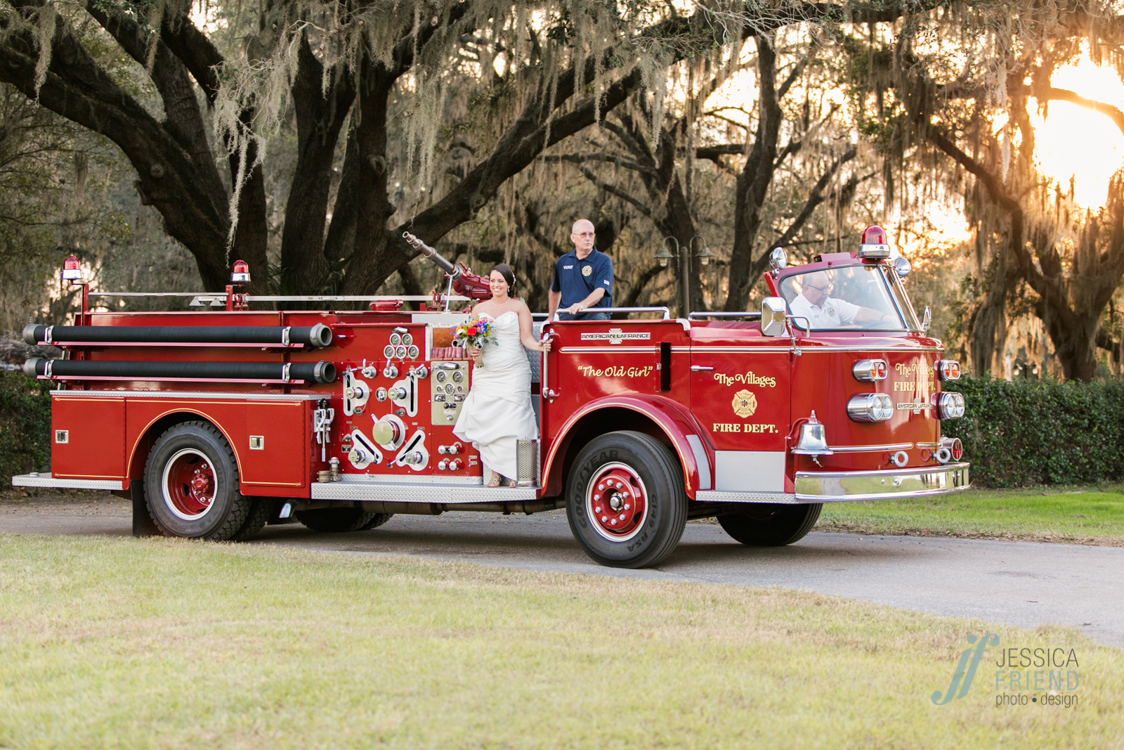 photos by www.jessicafriendphotodesign.com