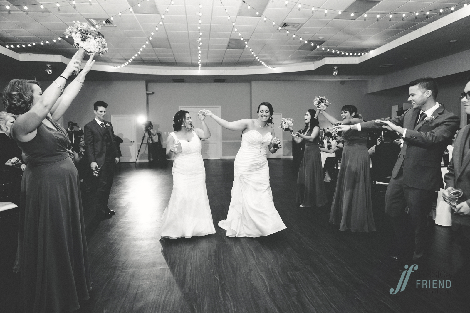 photos by www.jessicafriendphotodesign.com