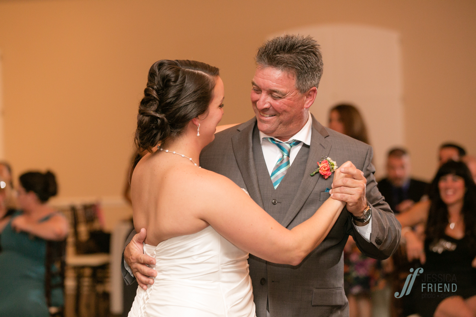 photos by www.jessicafriendphotodesign.com